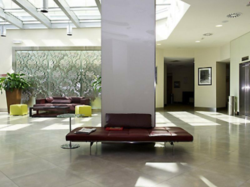 Novotel Est Arechi Salernes