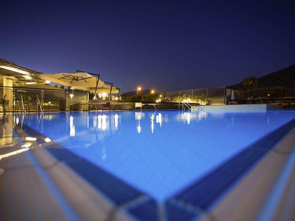 诺富特Est Arechi 4*Salerno