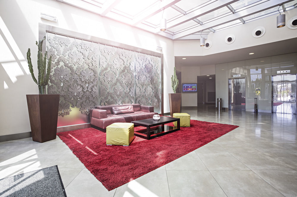 Hotel Novotel Est Arechi 4*